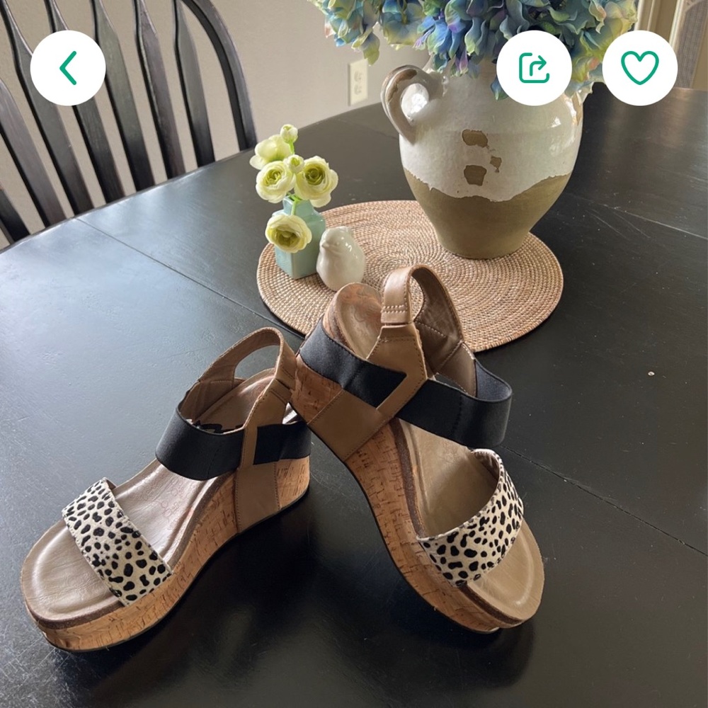 OTBT super cute sandals